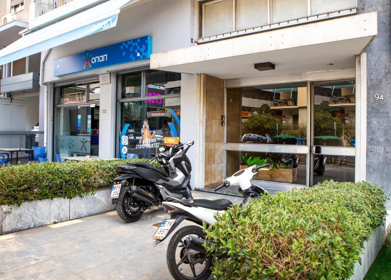 Διαμέρισμα Στο Κέντρο Δίπλα Στα Νοσοκομεία Και Τα Αξιοθέατα Daire Atina Dış mekan fotoğraf